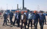 معاون  مدیرعامل شركت ملی نفت ایران در امور تولید از میدان نفتی آزادگان بازدید كرد